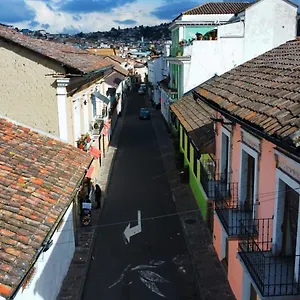 San Marcos Cultural & Guest house Quito